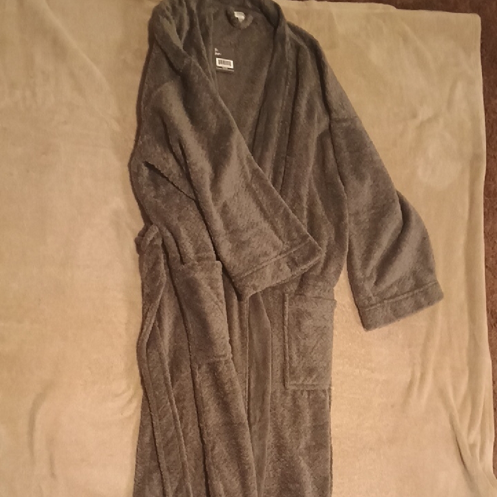 Ulta Beauty Plush Charcoal Bathrobe